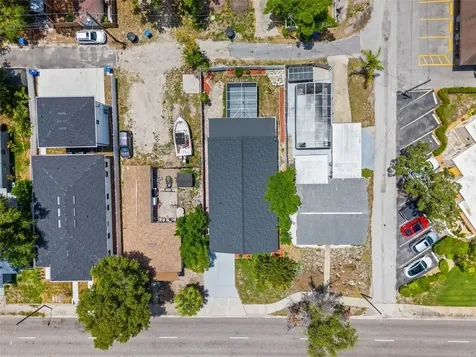 4828 22nd Avenue N St Petersburg FL 33713