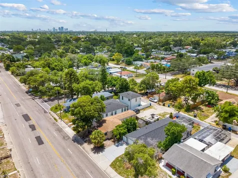 4828 22nd Avenue N St Petersburg FL 33713