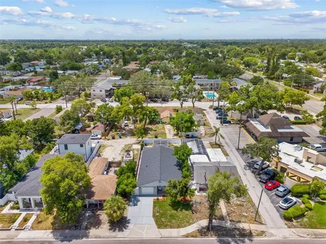 4828 22nd Avenue N St Petersburg FL 33713
