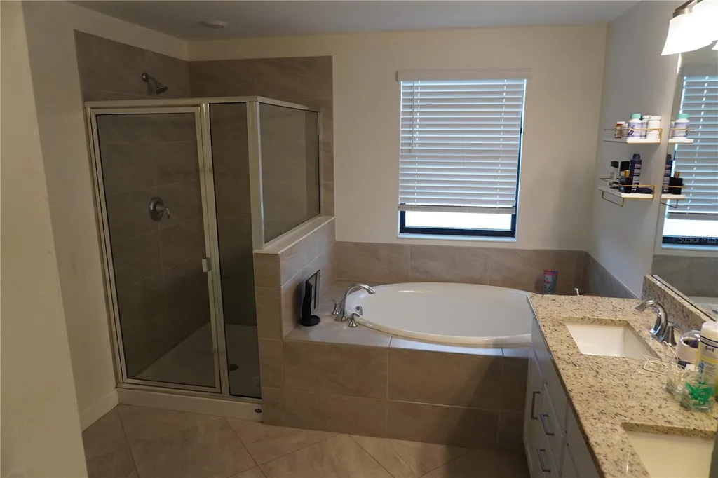 5127 Horizon Edge Cove Bradenton FL 34211