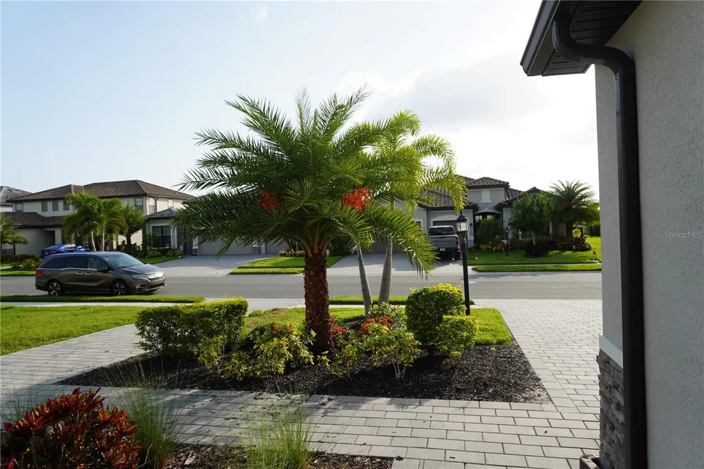 5127 Horizon Edge Cove Bradenton FL 34211
