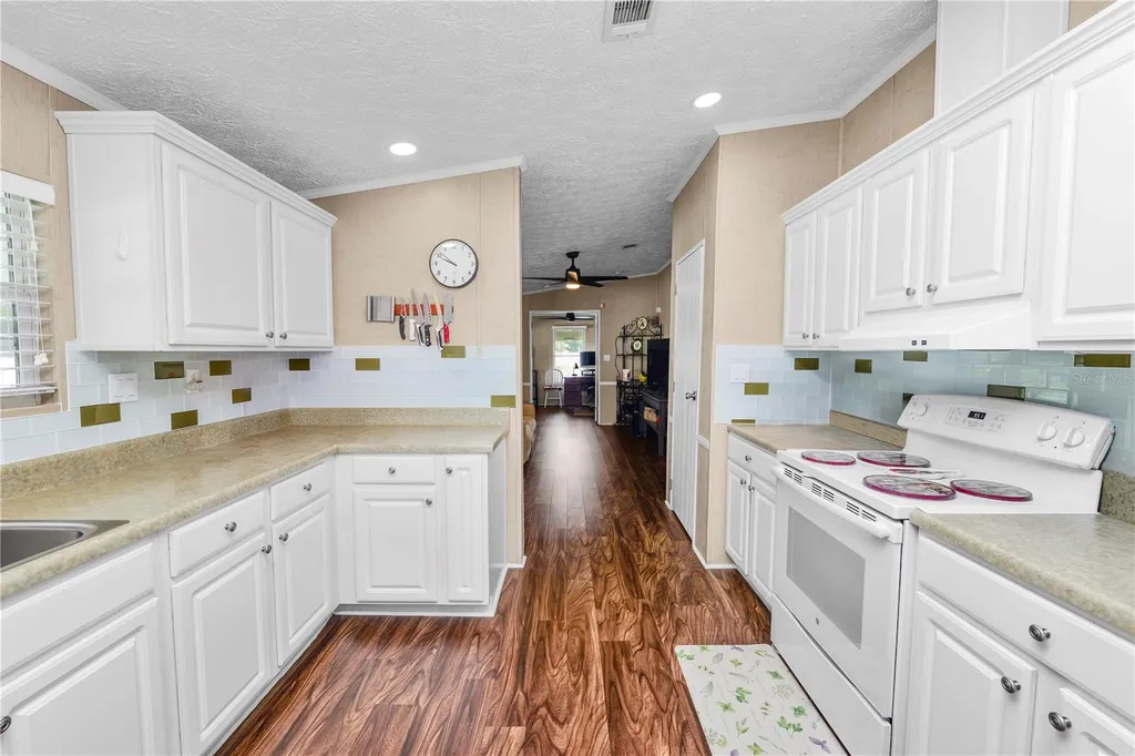 618 Cassandra Lane Lakeland FL 33809