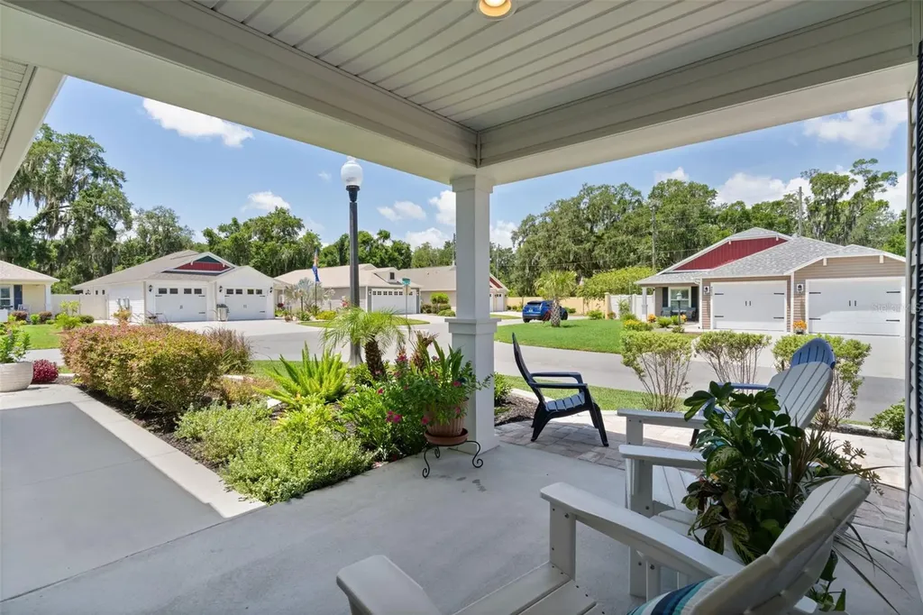 2823 Christopher Court The Villages FL 32163