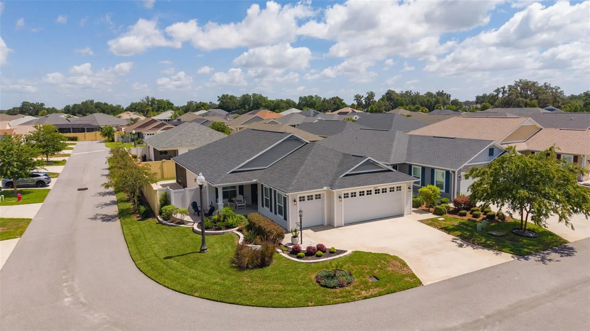 2823 Christopher Court The Villages FL 32163