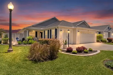 2823 Christopher Court The Villages FL 32163