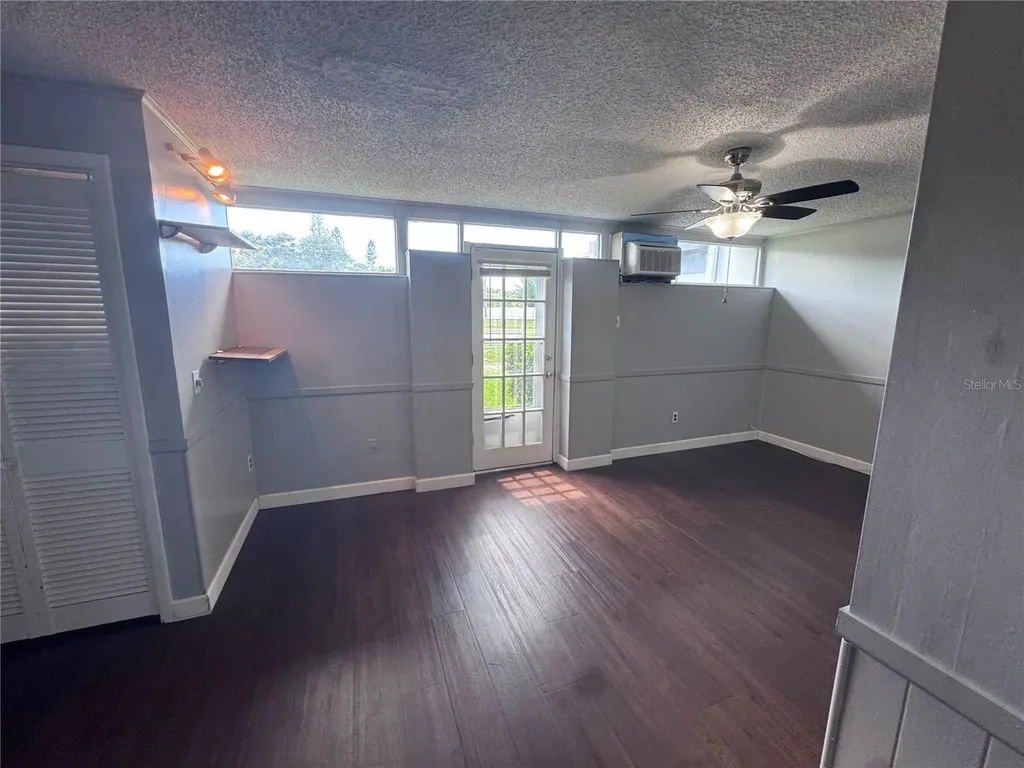 1201 N Mcmullen Booth Road Clearwater FL 33759