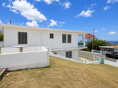 461 Comm. Mariani Bo. Emajagua Maunabo PR 00707
