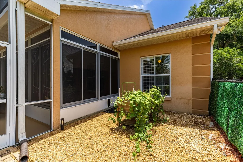34021 Park Lane Leesburg FL 34788