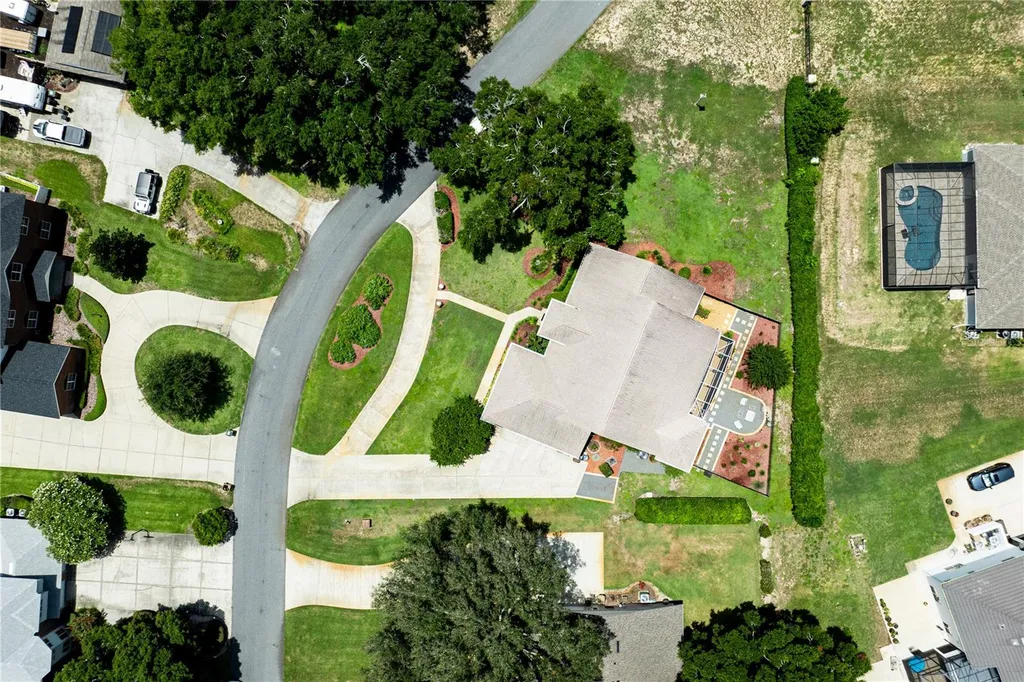 34021 Park Lane Leesburg FL 34788