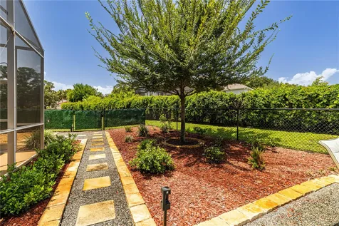 34021 Park Lane Leesburg FL 34788