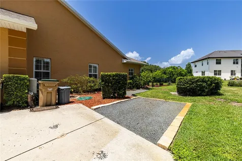 34021 Park Lane Leesburg FL 34788