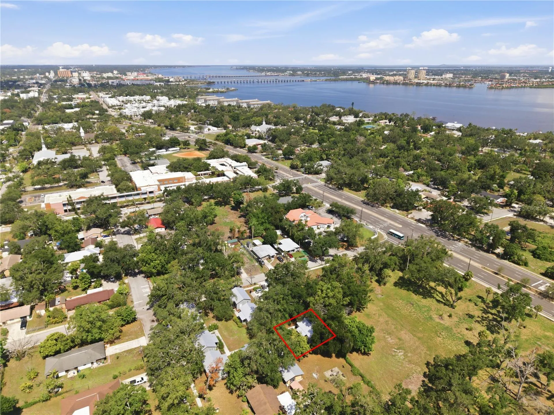 559 18th Street E Bradenton FL 34208