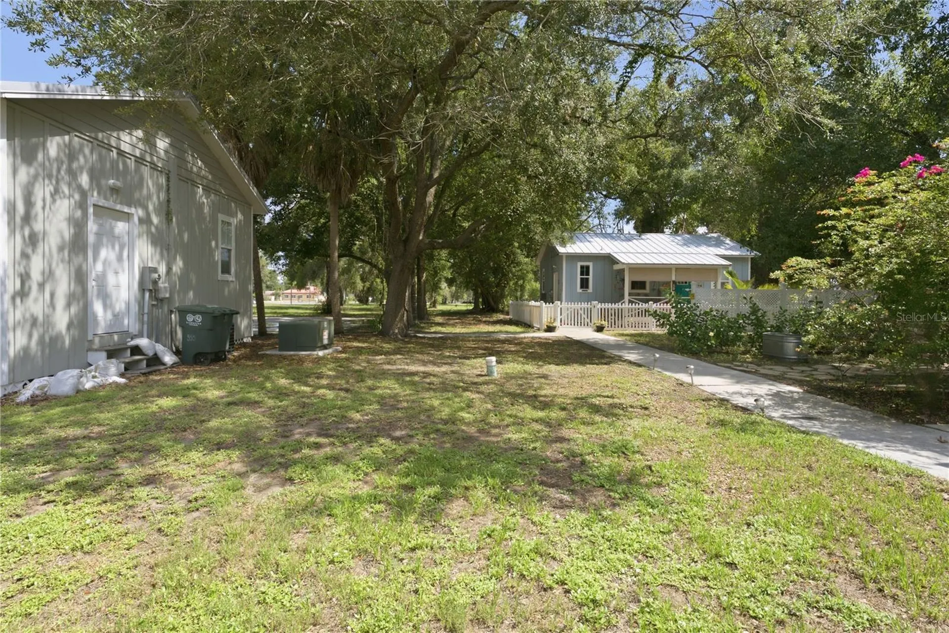 559 18th Street E Bradenton FL 34208