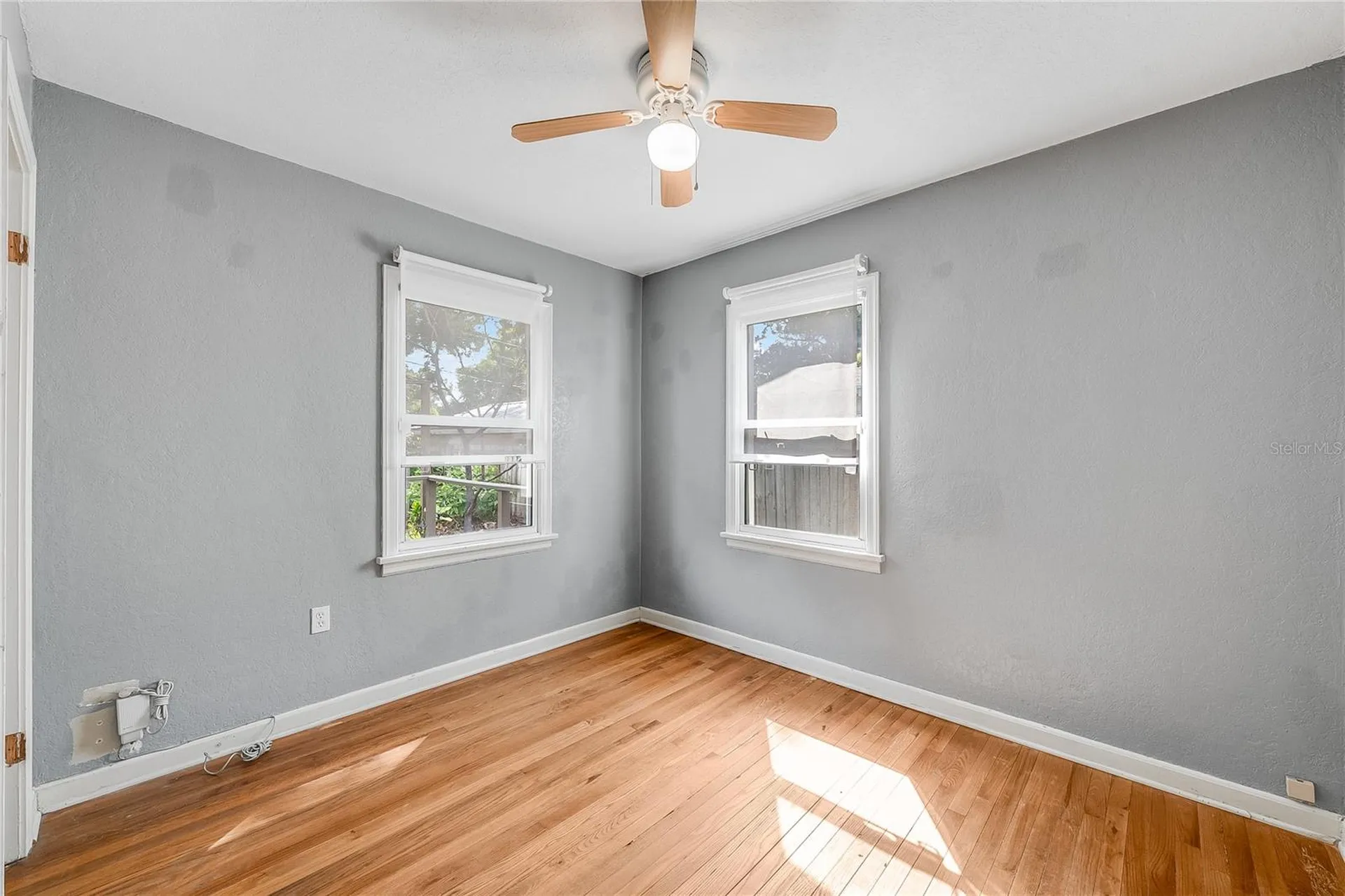 1010 W Berry Avenue Tampa FL 33603