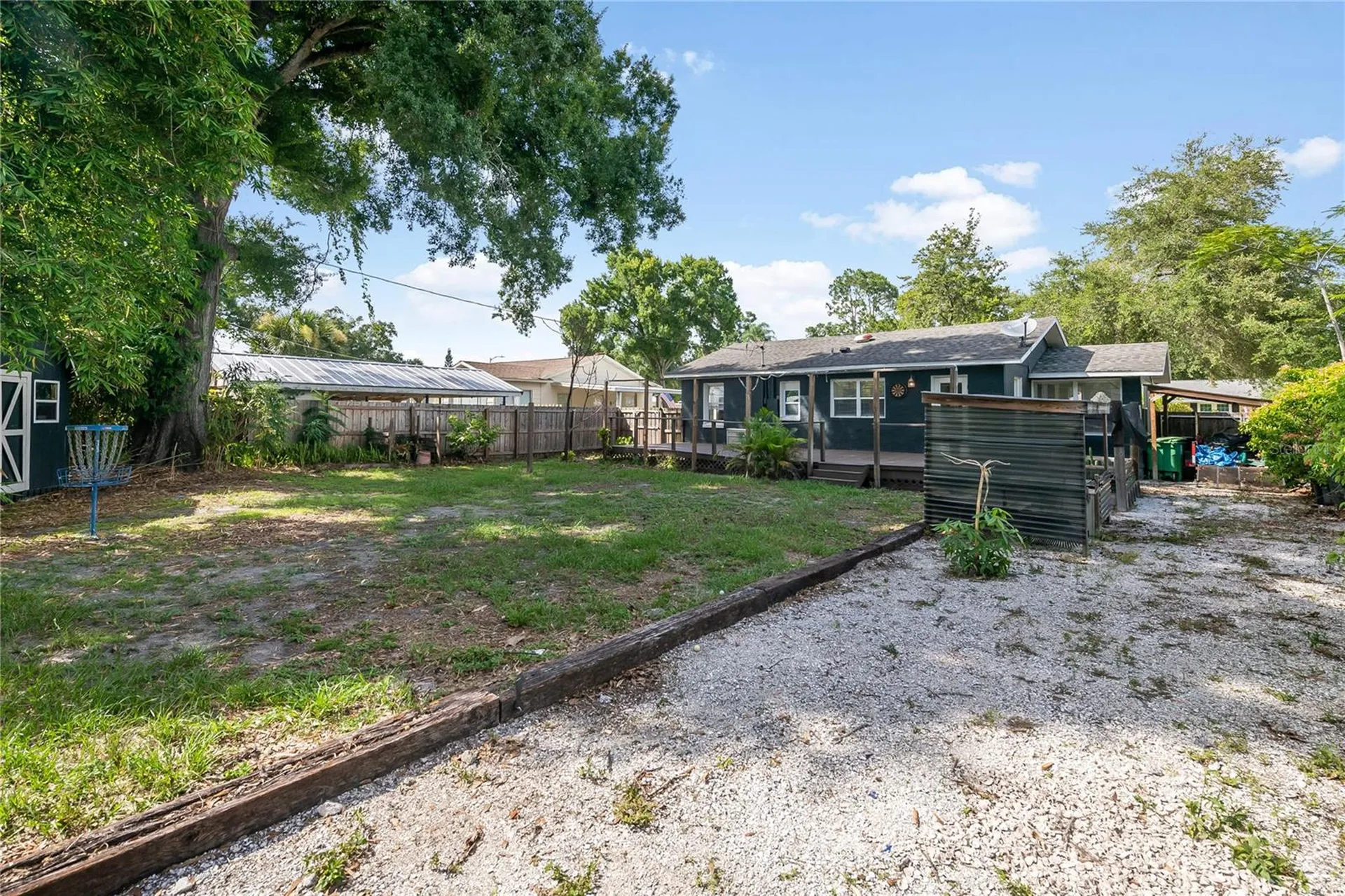 1010 W Berry Avenue Tampa FL 33603