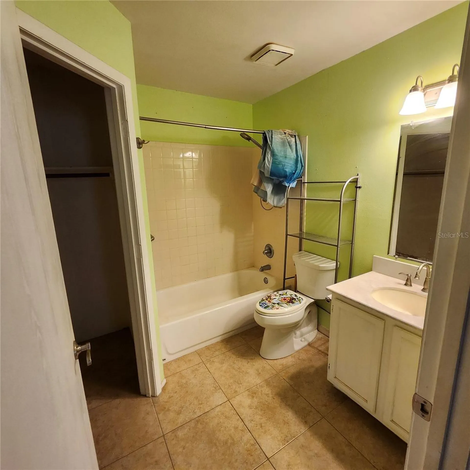 1056 Shady Hollow Drive Deland FL 32724