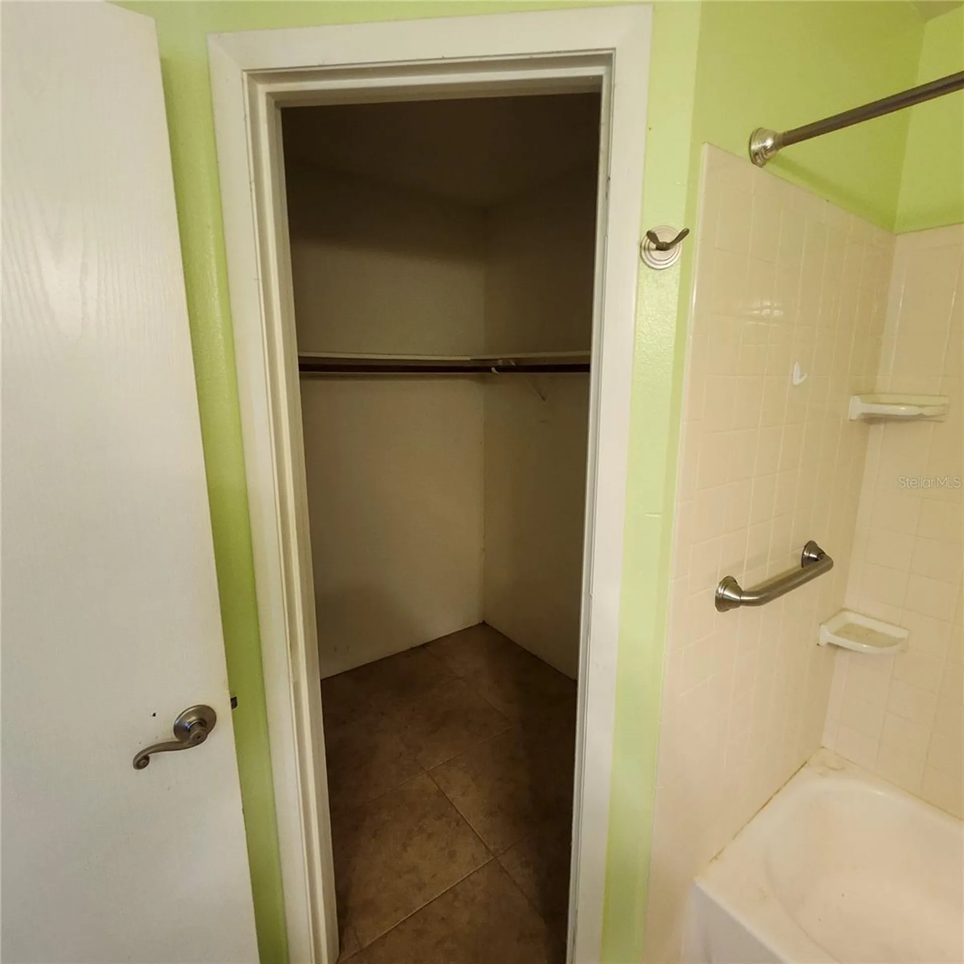 1056 Shady Hollow Drive Deland FL 32724