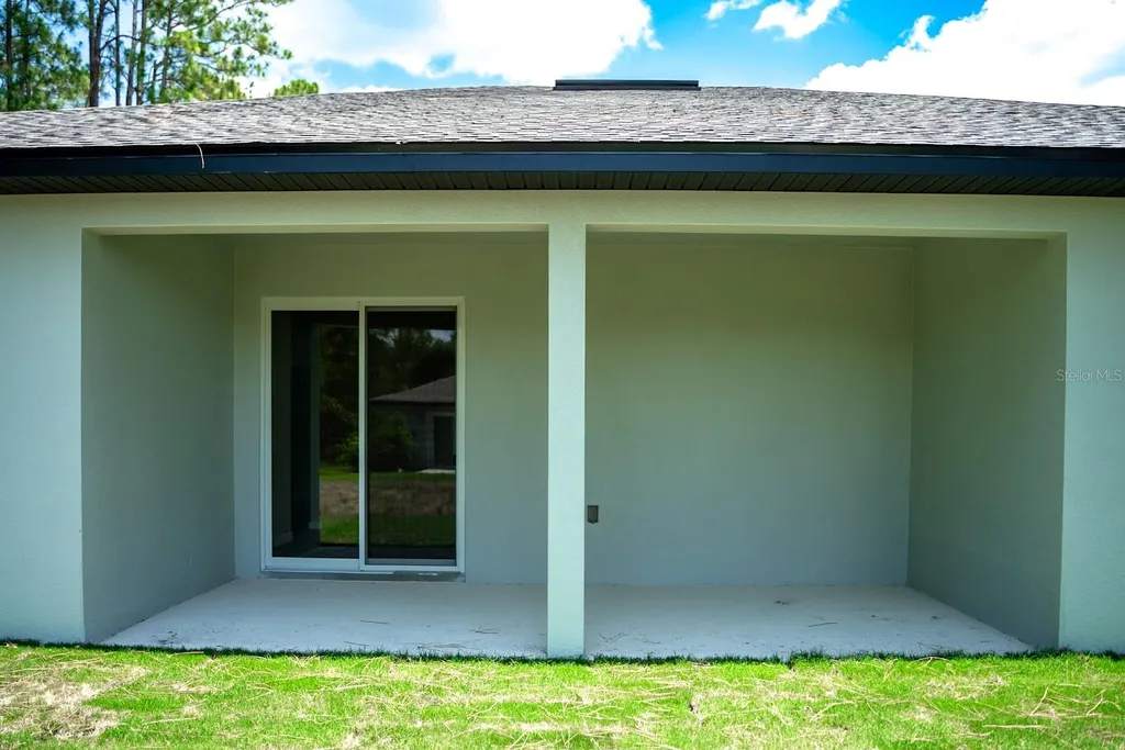 7 Service Berry Place Palm Coast FL 32164