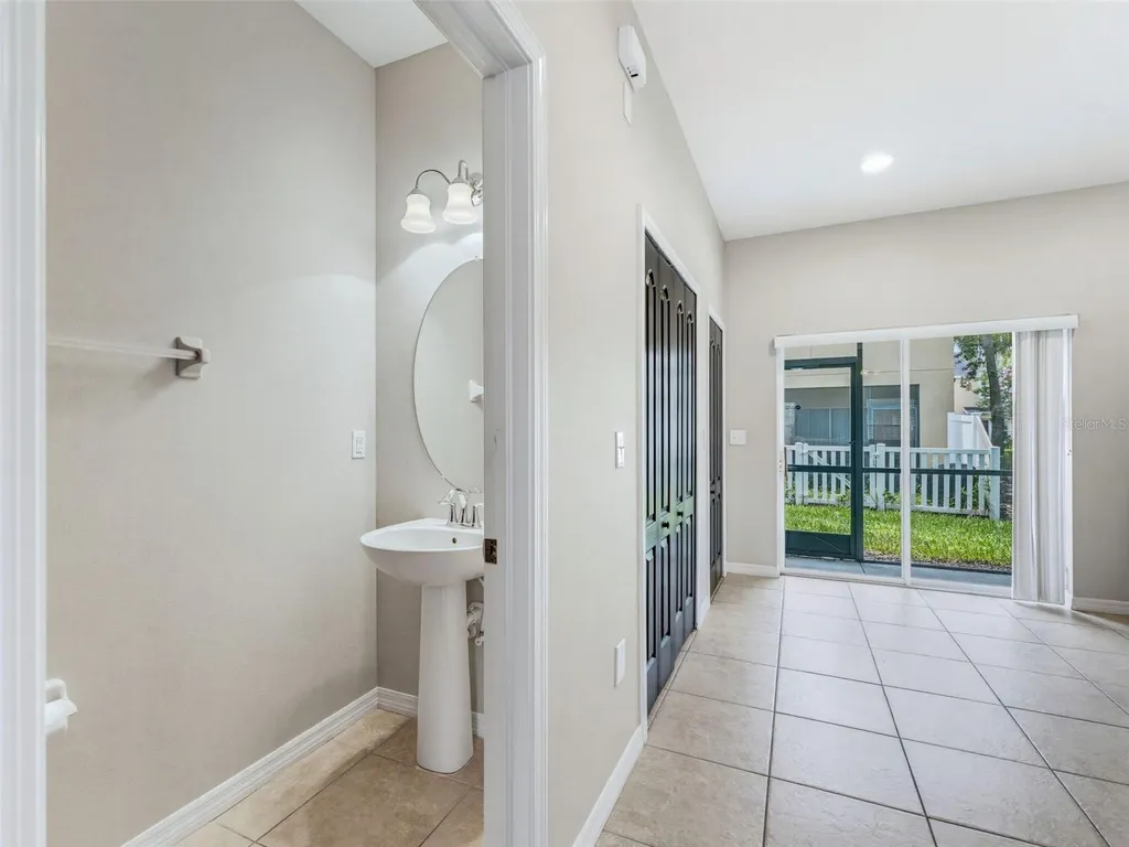 8537 Brushleaf Way Tampa FL 33647