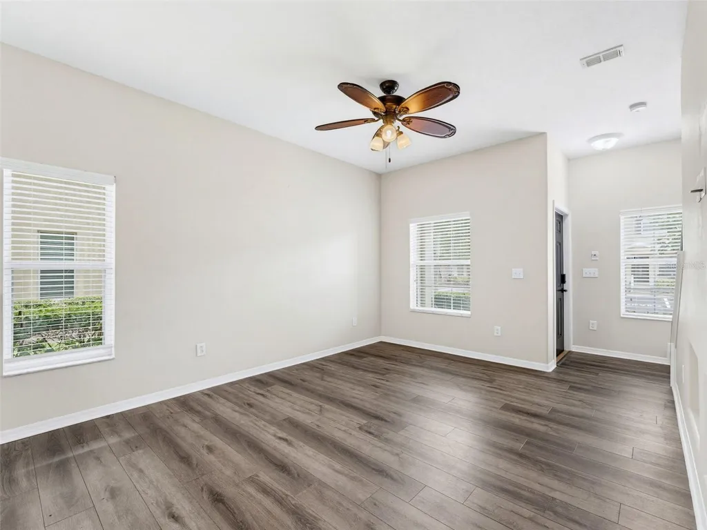 8537 Brushleaf Way Tampa FL 33647