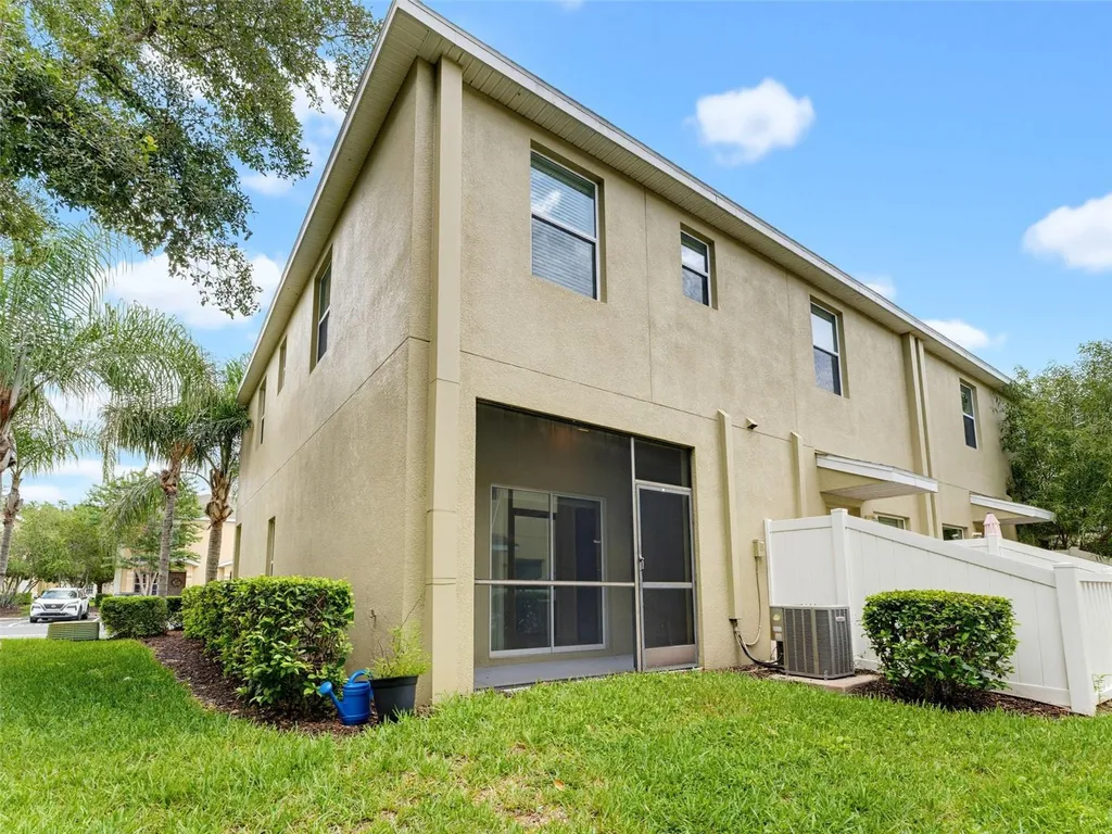 8537 Brushleaf Way Tampa FL 33647