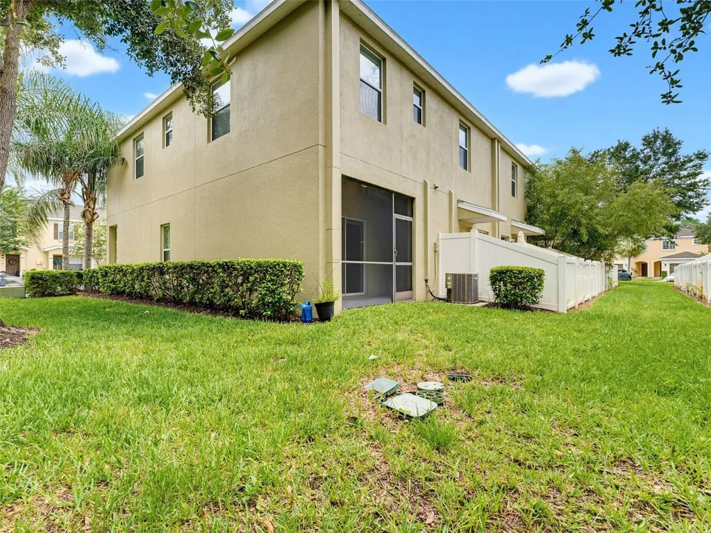 8537 Brushleaf Way Tampa FL 33647