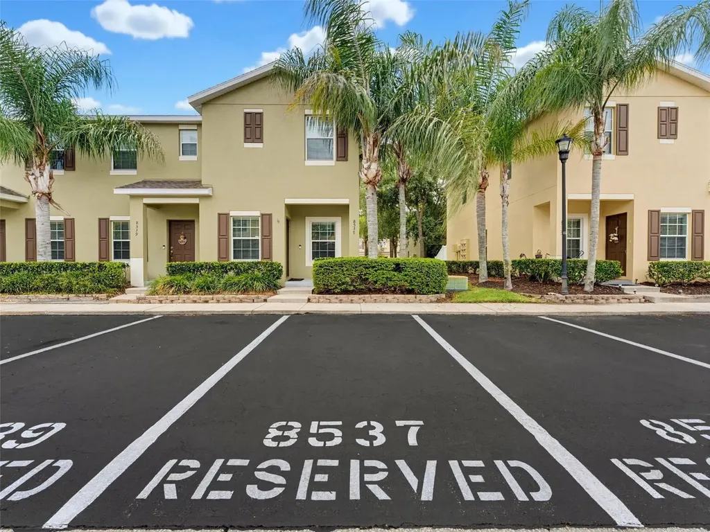 8537 Brushleaf Way Tampa FL 33647