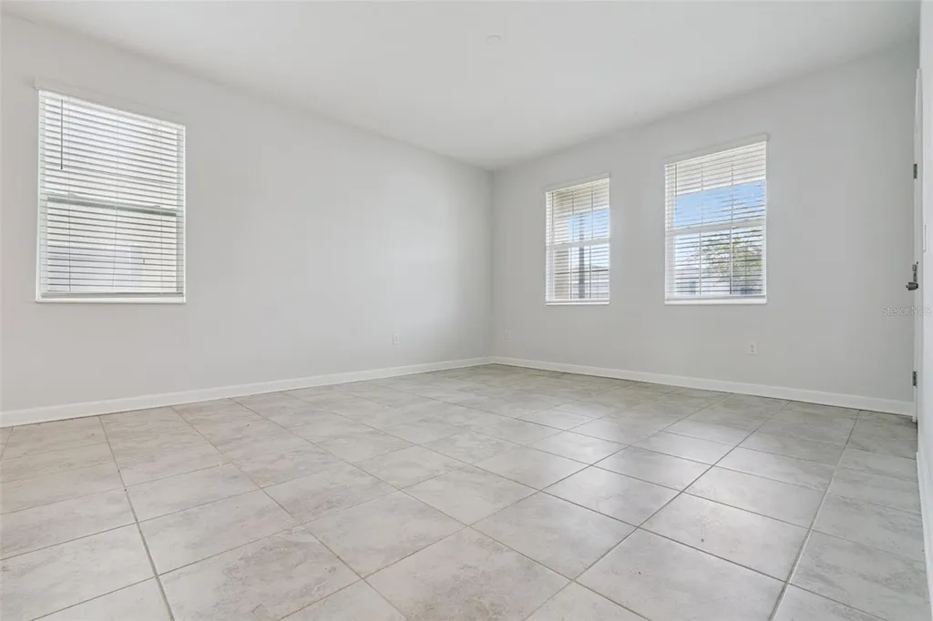 2369 Crescent Moon Street Kissimmee FL 34746