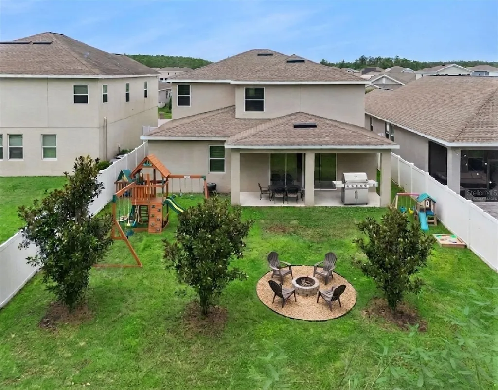 2369 Crescent Moon Street Kissimmee FL 34746