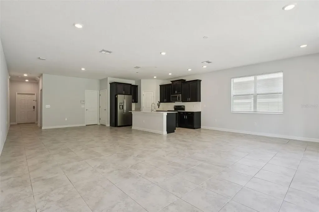 2369 Crescent Moon Street Kissimmee FL 34746