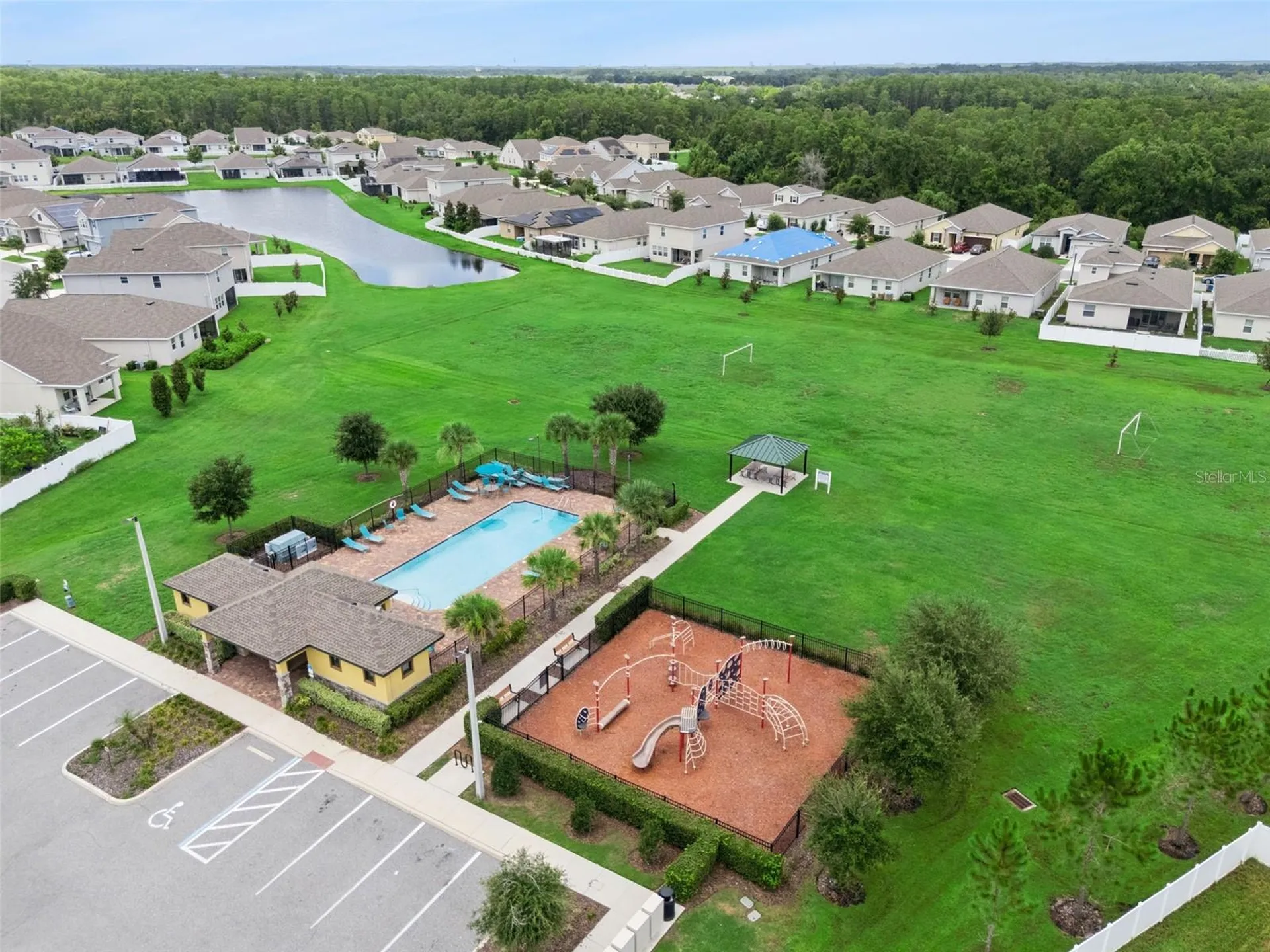 2369 Crescent Moon Street Kissimmee FL 34746