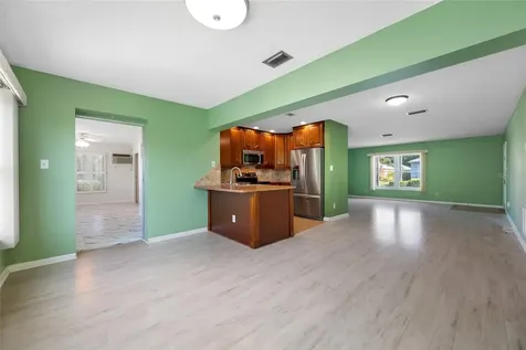 8440 Brentwood Road Seminole FL 33777