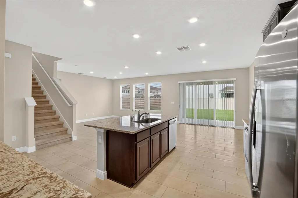 2546 Warren Acres Boulevard Wesley Chapel FL 33543