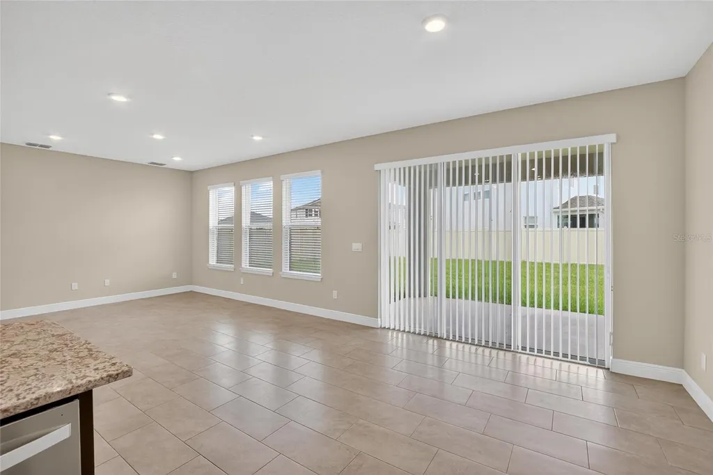2546 Warren Acres Boulevard Wesley Chapel FL 33543