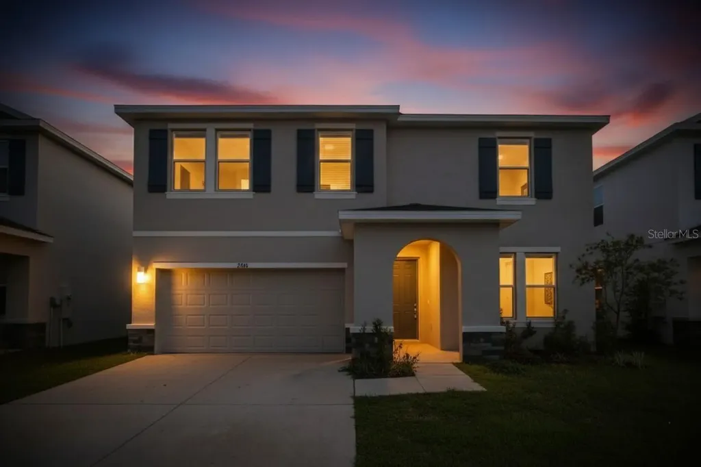 2546 Warren Acres Boulevard Wesley Chapel FL 33543