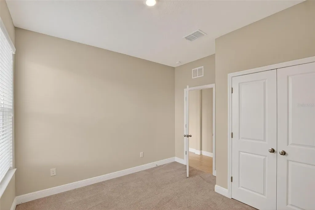 2546 Warren Acres Boulevard Wesley Chapel FL 33543