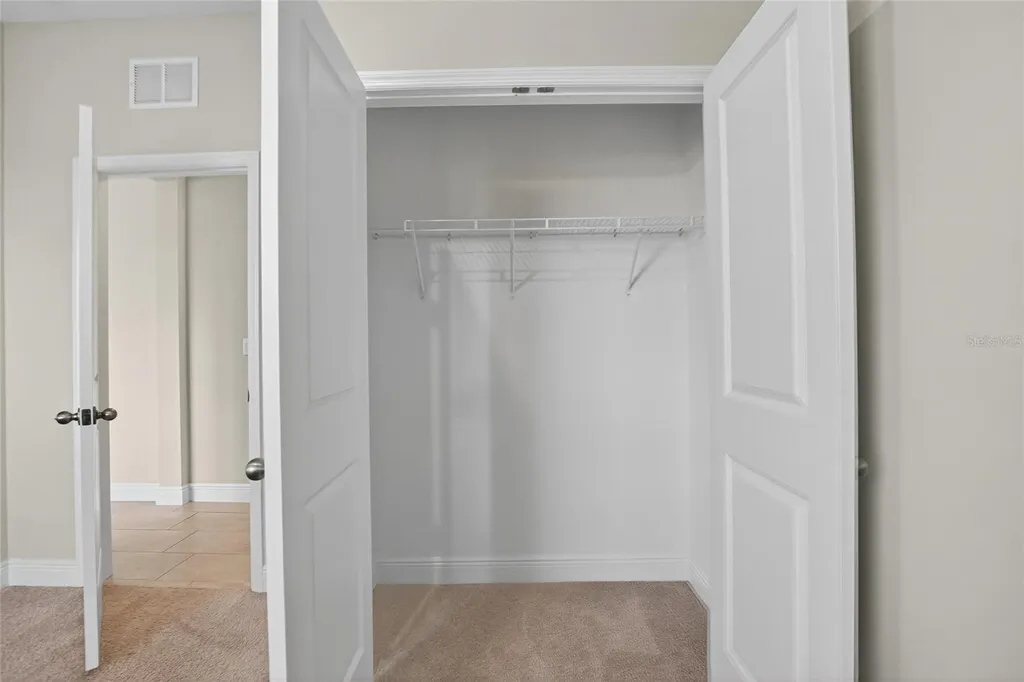 2546 Warren Acres Boulevard Wesley Chapel FL 33543