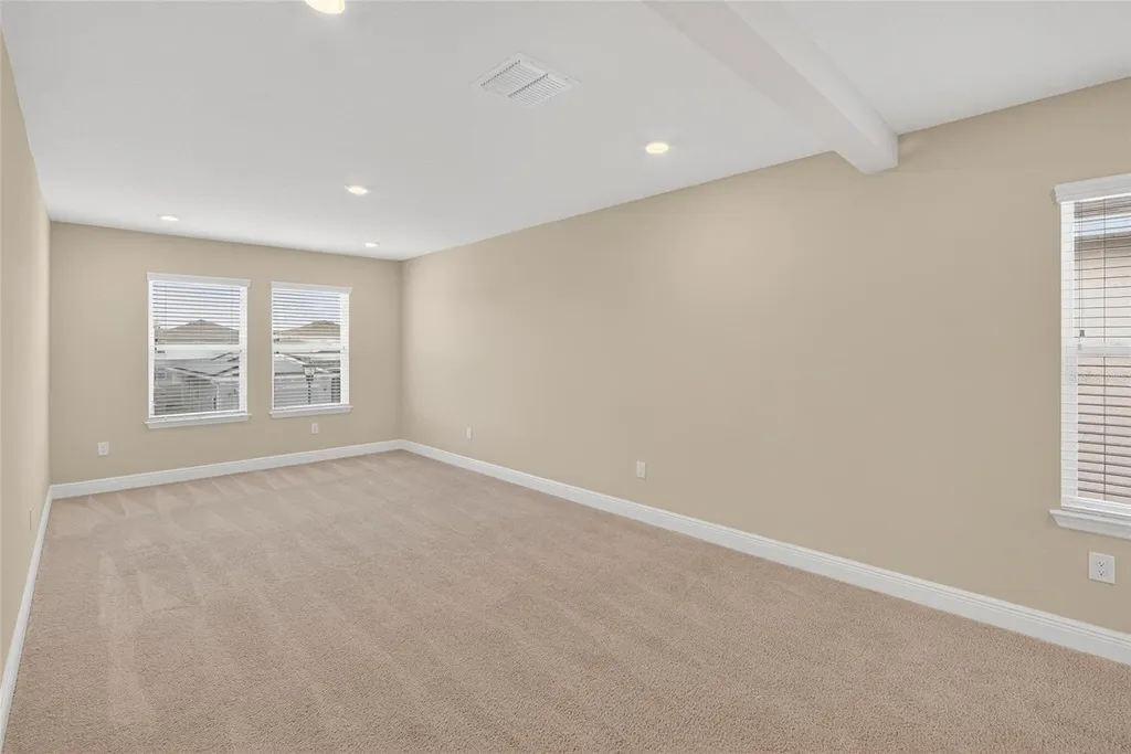 2546 Warren Acres Boulevard Wesley Chapel FL 33543