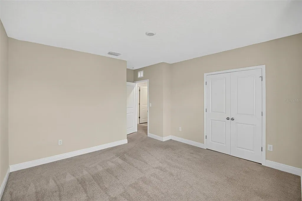 2546 Warren Acres Boulevard Wesley Chapel FL 33543