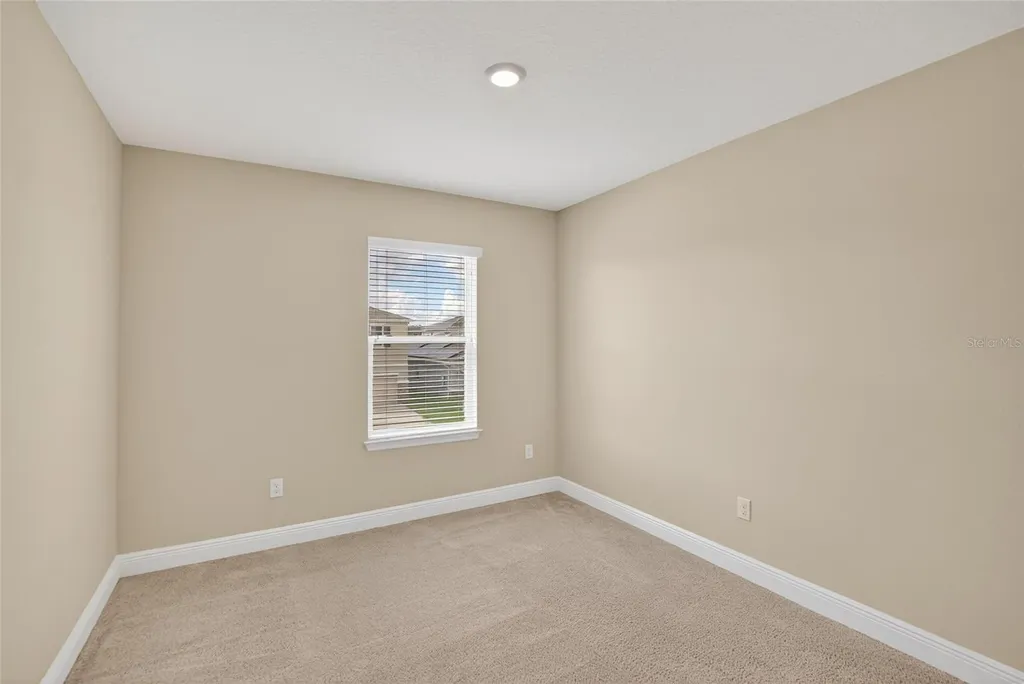 2546 Warren Acres Boulevard Wesley Chapel FL 33543