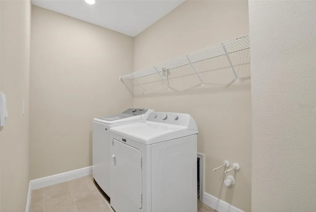 2546 Warren Acres Boulevard Wesley Chapel FL 33543