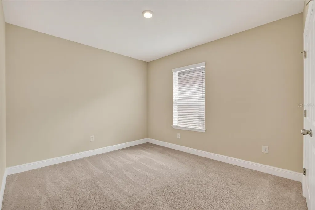 2546 Warren Acres Boulevard Wesley Chapel FL 33543