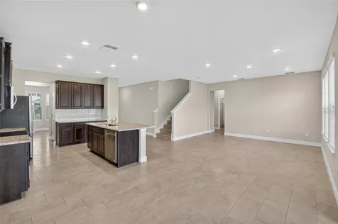 2546 Warren Acres Boulevard Wesley Chapel FL 33543