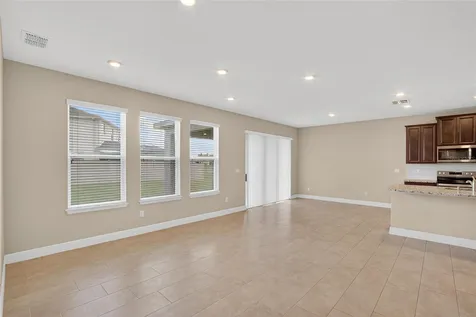 2546 Warren Acres Boulevard Wesley Chapel FL 33543