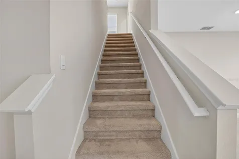 2546 Warren Acres Boulevard Wesley Chapel FL 33543