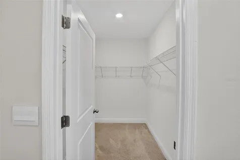 2546 Warren Acres Boulevard Wesley Chapel FL 33543