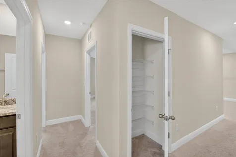 2546 Warren Acres Boulevard Wesley Chapel FL 33543