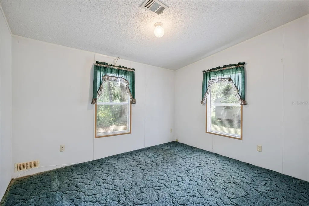 2786 NE 33rd Place Coleman FL 33521
