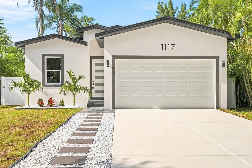 1117 15th Avenue NW Largo FL 33770