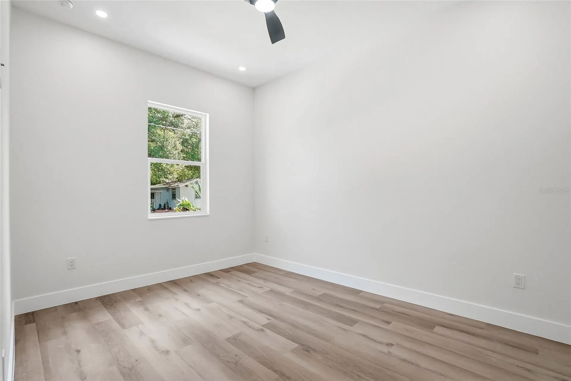 1117 15th Avenue NW Largo FL 33770